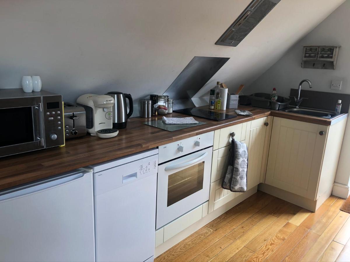 Bury St. Edmunds Tollgate Lodge - Private Studio Apartment מראה חיצוני תמונה